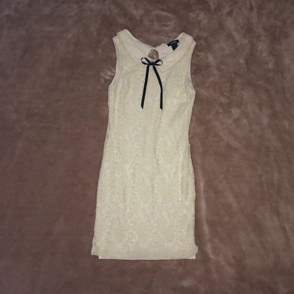 White/cream, vintage themed lace dress